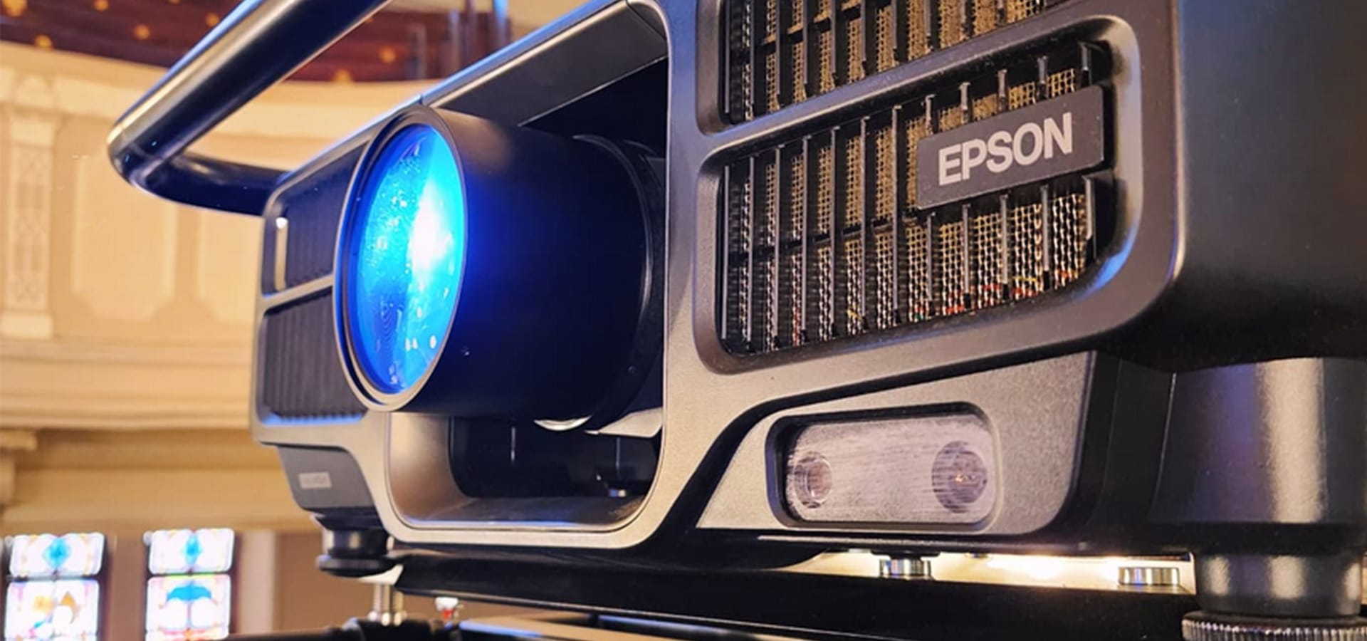 Audio-Visual-Service-Provider